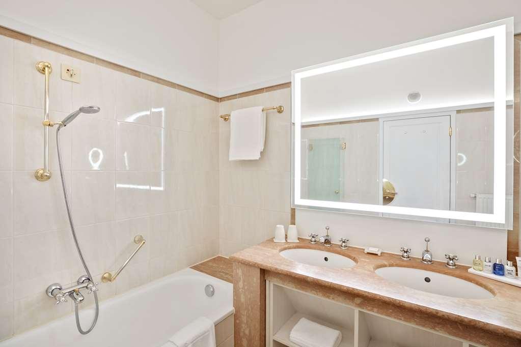Radisson Blu Hotel Altstadt, זלצבורג חדר תמונה